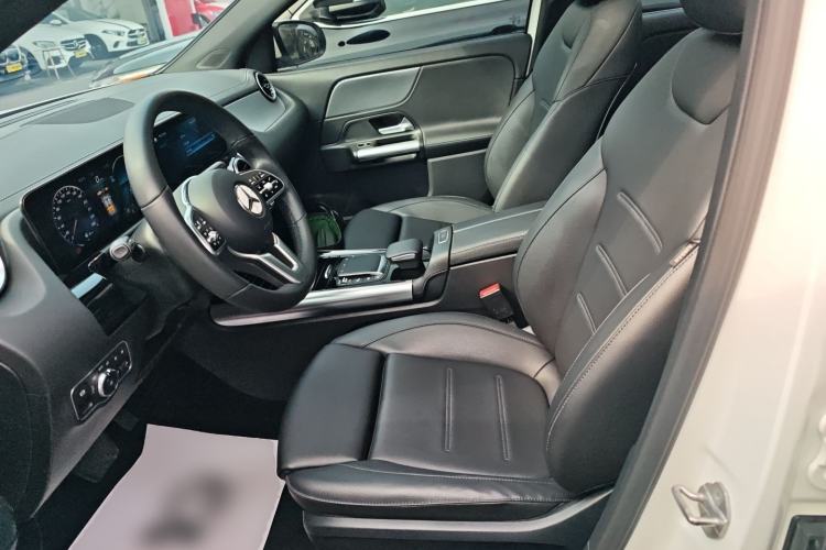 Used Mercedes-Benz GLA 2020 GLA 180 Left Front Seat