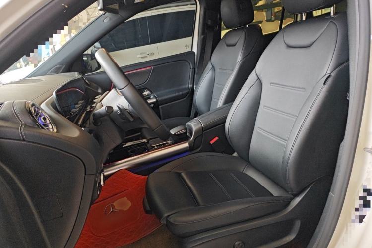 Used Mercedes-Benz GLA 2020 GLA 180 Left Front Seat