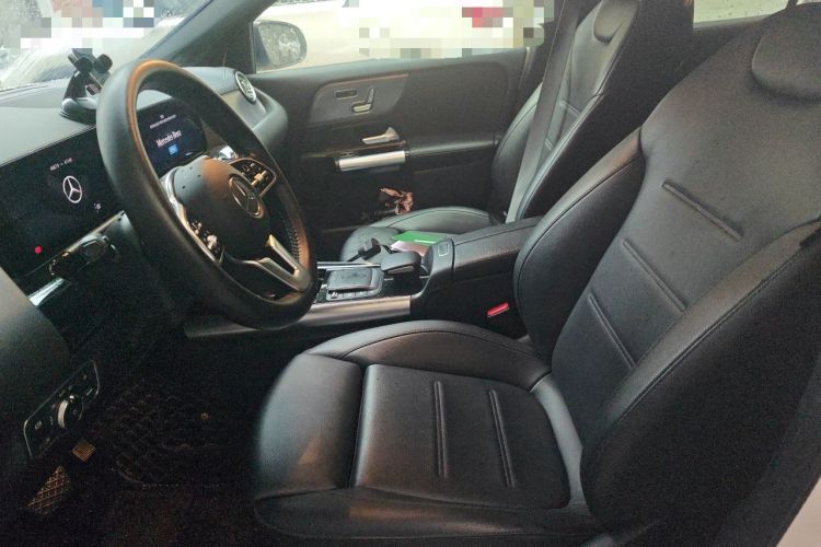 Used Mercedes-Benz GLA 2020 GLA 200 4MATIC Left Front Seat