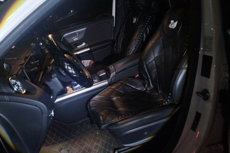 Used Mercedes-Benz GLA 2020 GLA 200 Left Front Seat
