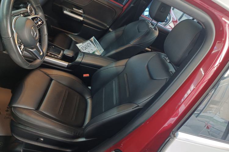 Used Mercedes-Benz GLA 2020 GLA 200 Left Front Seat