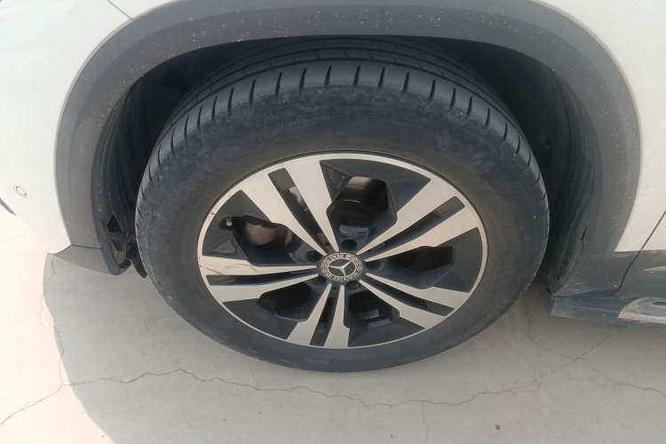 Used Mercedes-Benz GLA 2020 GLA 200 Left Front Wheel Hub
