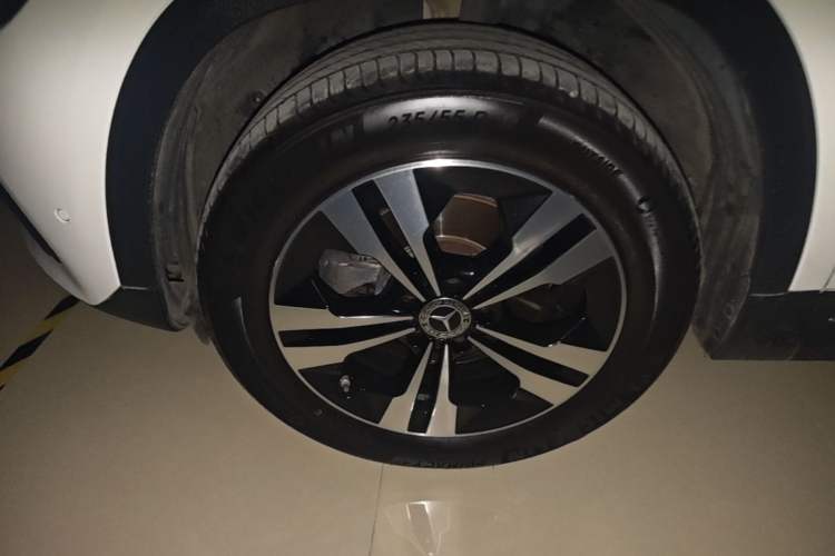 Used Mercedes-Benz GLA 2020 GLA 180 Left Front Wheel Hub