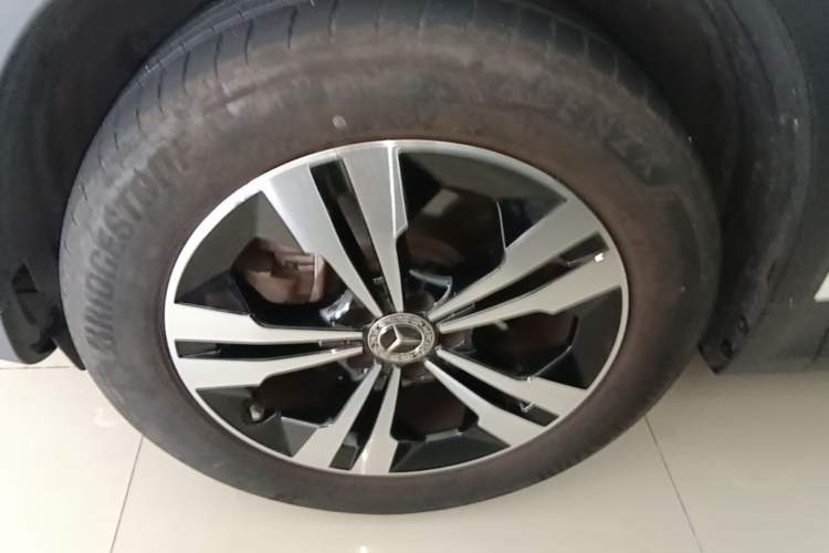 Used Mercedes-Benz GLA 2020 GLA 200 Left Front Wheel Hub
