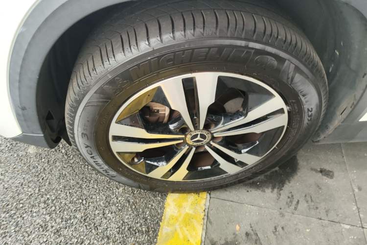 Used Mercedes-Benz GLA 2020 GLA 200 Left Front Wheel Hub