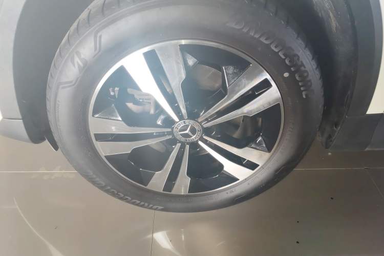 Used Mercedes-Benz GLA 2020 GLA 200 Left Front Wheel Hub