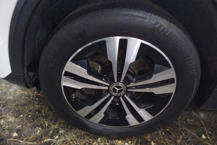 Used Mercedes-Benz GLA 2020 GLA 200 Left Front Wheel Hub