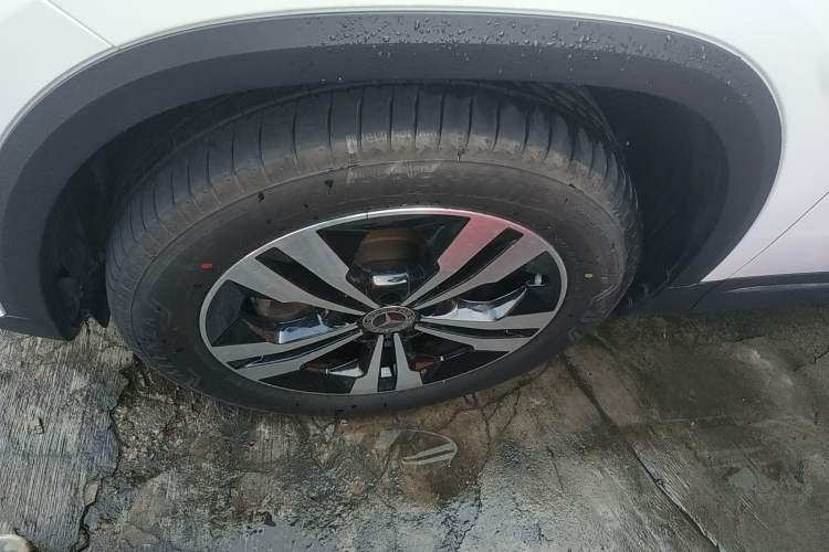 Used Mercedes-Benz GLA 2020 GLA 200 Left Front Wheel Hub