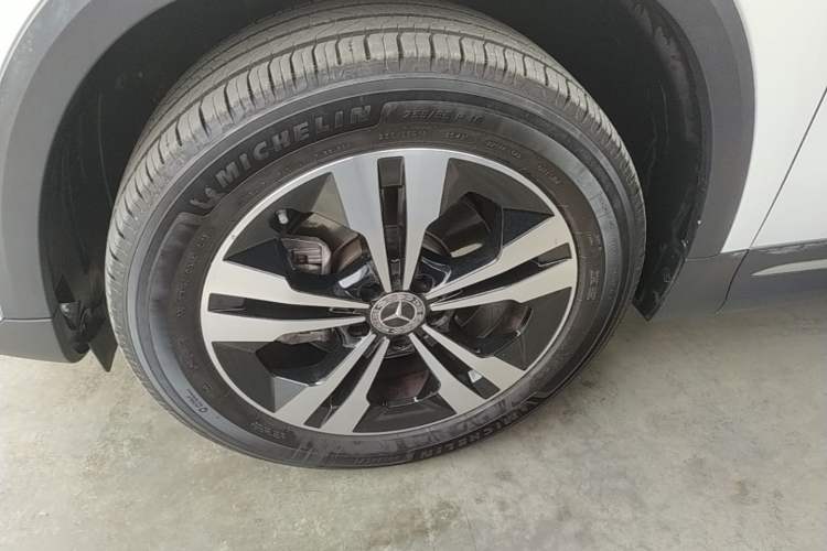 Used Mercedes-Benz GLA 2020 GLA 200 Left Front Wheel Hub
