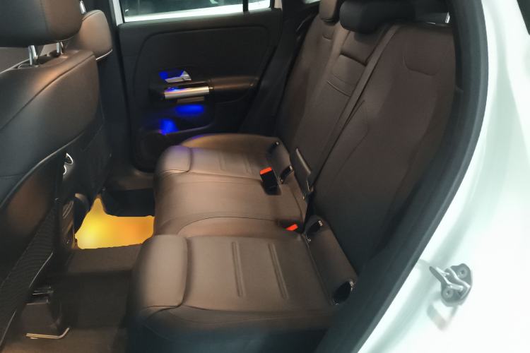 Used Mercedes-Benz GLA 2020 GLA 180 Left Rear Seat