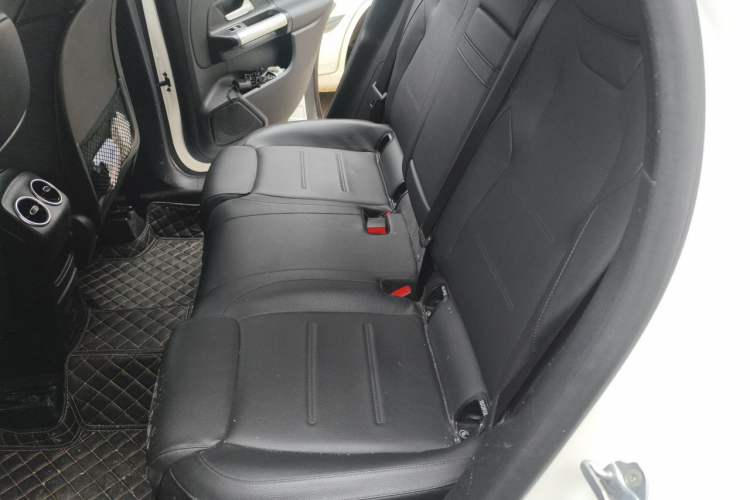 Used Mercedes-Benz GLA 2020 GLA 200 Left Rear Seat
