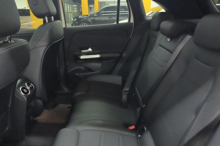 Used Mercedes-Benz GLA 2020 GLA 200 Left Rear Seat