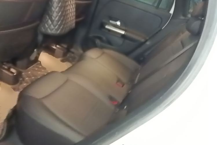Used Mercedes-Benz GLA 2020 GLA 200 Left Rear Seat