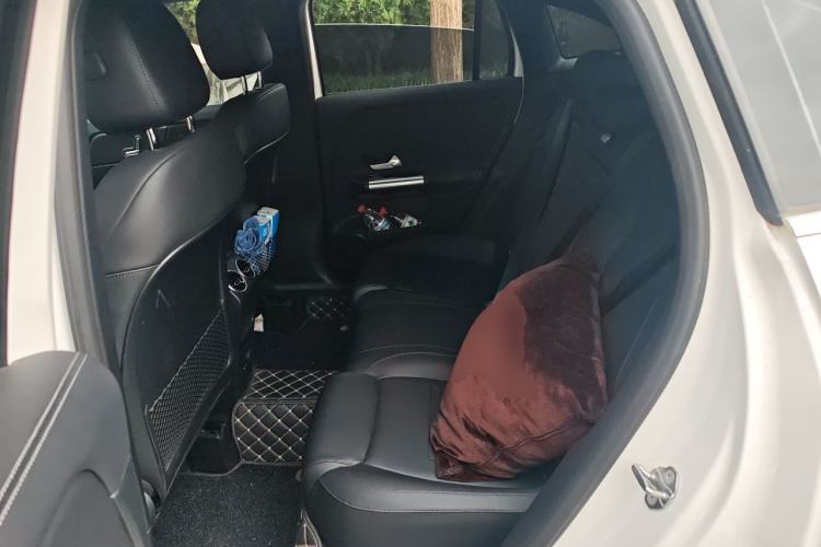 Used Mercedes-Benz GLA 2020 GLA 200 Left Rear Seat