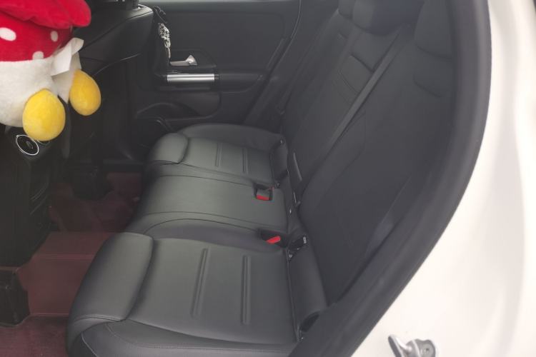 Used Mercedes-Benz GLA 2020 GLA 200 Left Rear Seat