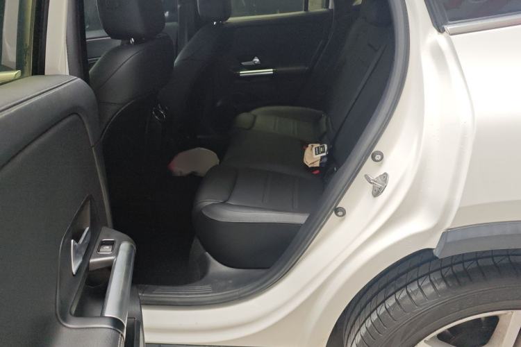 Used Mercedes-Benz GLA 2020 GLA 180 Left Rear Seat