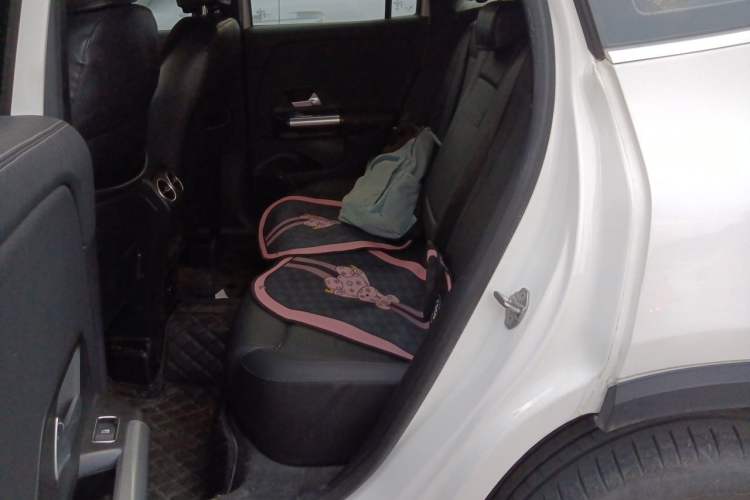 Used Mercedes-Benz GLA 2020 GLA 200 Left Rear Seat
