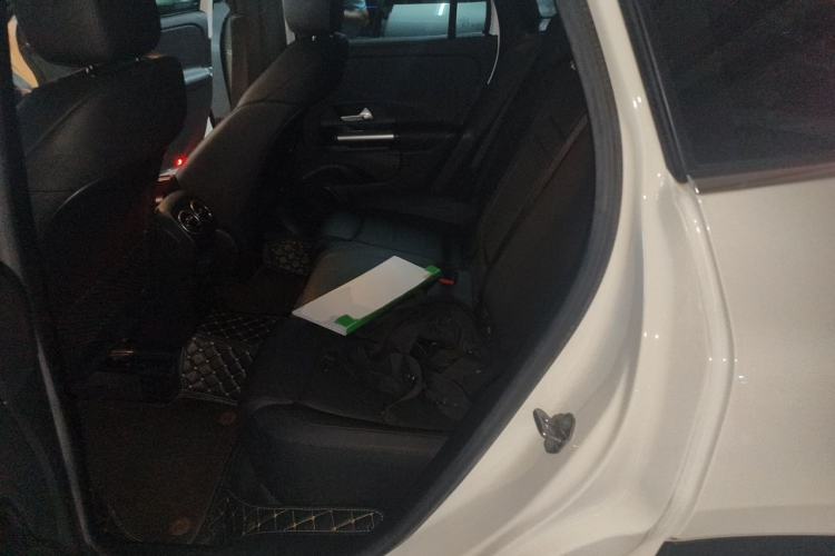 Used Mercedes-Benz GLA 2020 GLA 200 Left Rear Seat