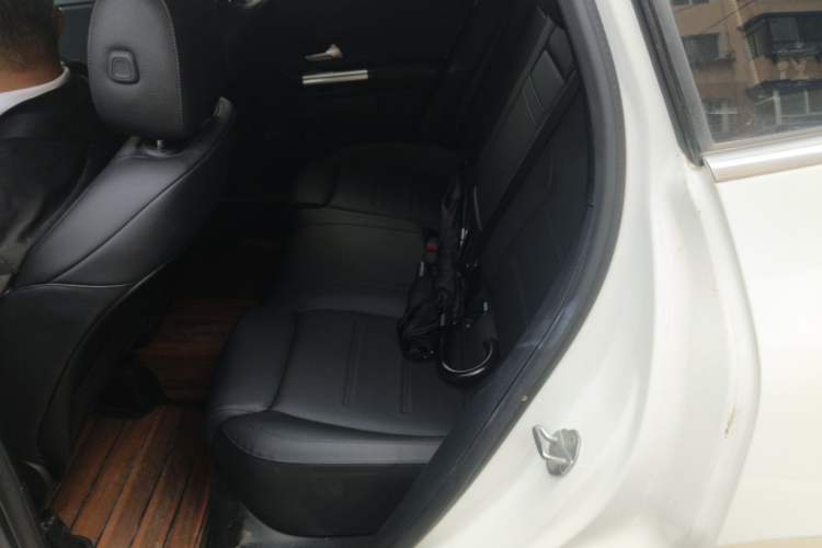 Used Mercedes-Benz GLA 2020 GLA 180 Left Rear Seat