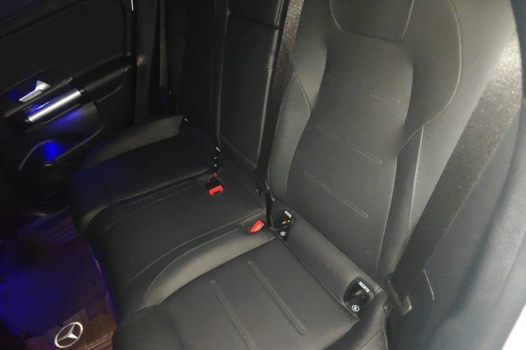 Used Mercedes-Benz GLA 2020 GLA 200 Left Rear Seat