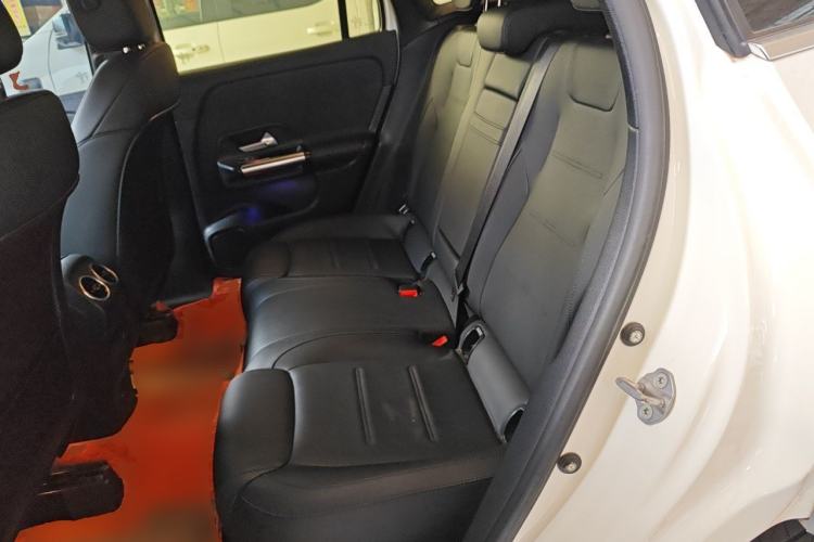 Used Mercedes-Benz GLA 2020 GLA 180 Left Rear Seat