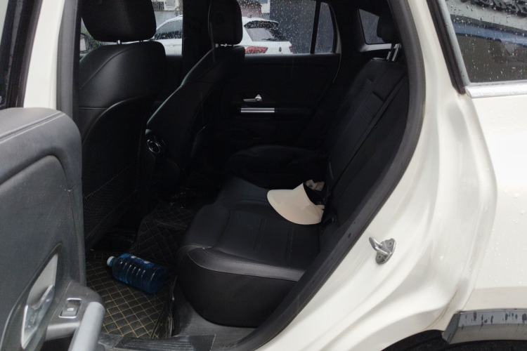 Used Mercedes-Benz GLA 2020 GLA 200 Left Rear Seat