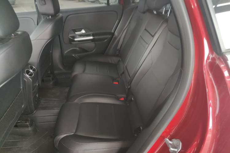 Used Mercedes-Benz GLA 2020 GLA 200 Left Rear Seat