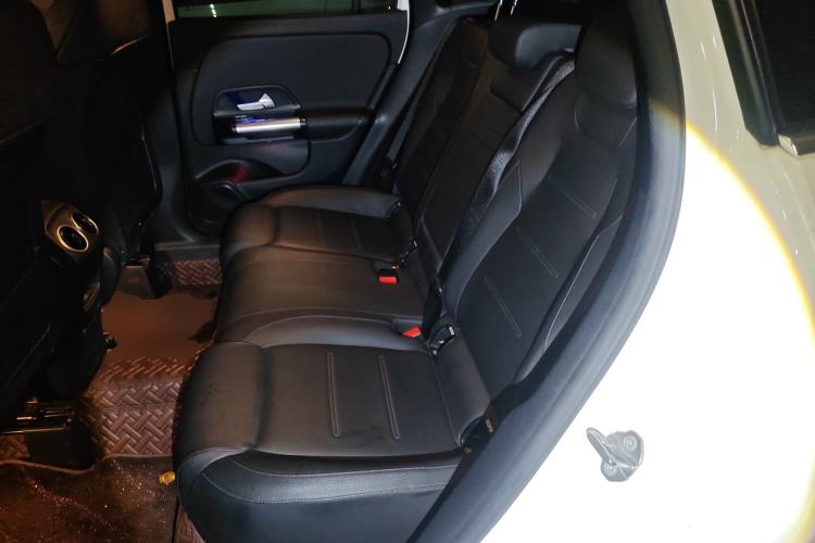 Used Mercedes-Benz GLA 2020 GLA 200 Left Rear Seat