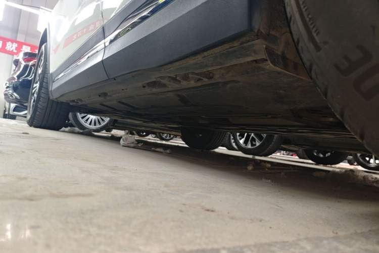 Used Mercedes-Benz GLA 2020 GLA 200 Left Side Sill