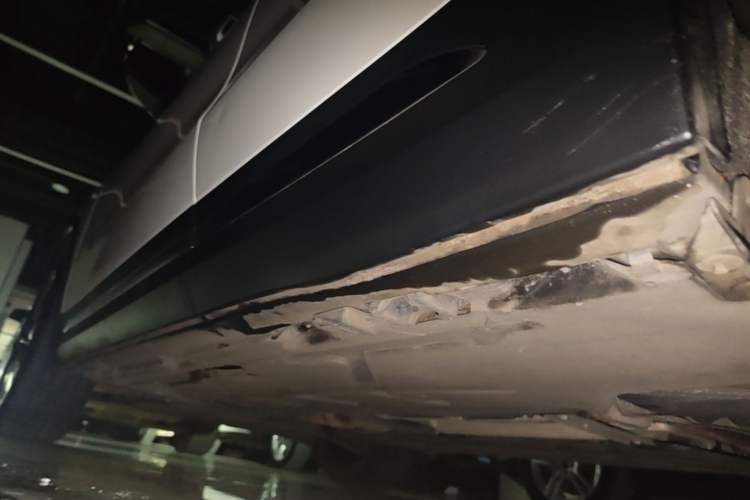 Used Mercedes-Benz GLA 2020 GLA 180 Left Side Sill