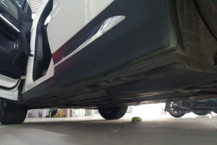 Used Mercedes-Benz GLA 2020 GLA 200 Left Side Sill