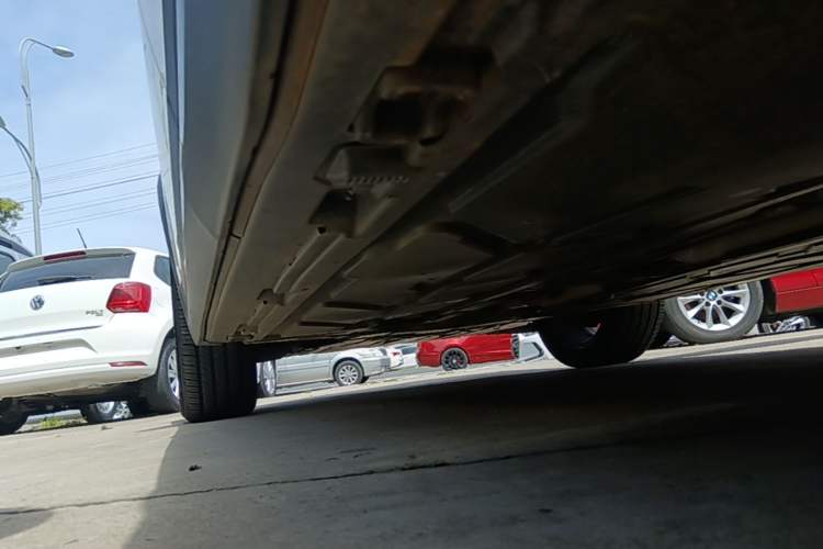 Used Mercedes-Benz GLA 2020 GLA 200 4MATIC Left Side Sill
