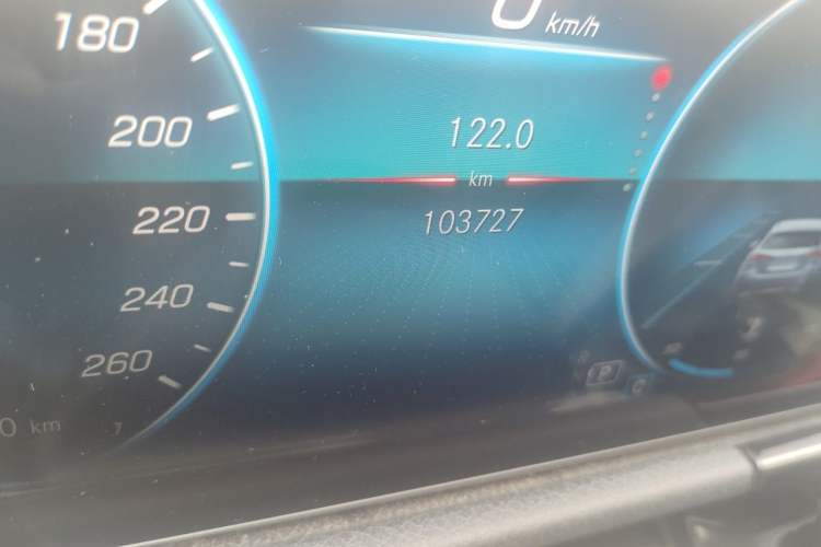 Used Mercedes-Benz GLA 2020 GLA 200 Odometer Close Up