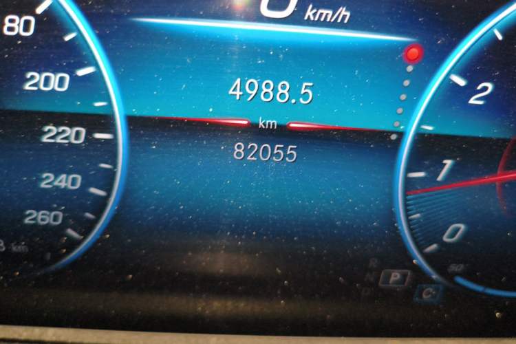 Used Mercedes-Benz GLA 2020 GLA 200 Odometer Close Up