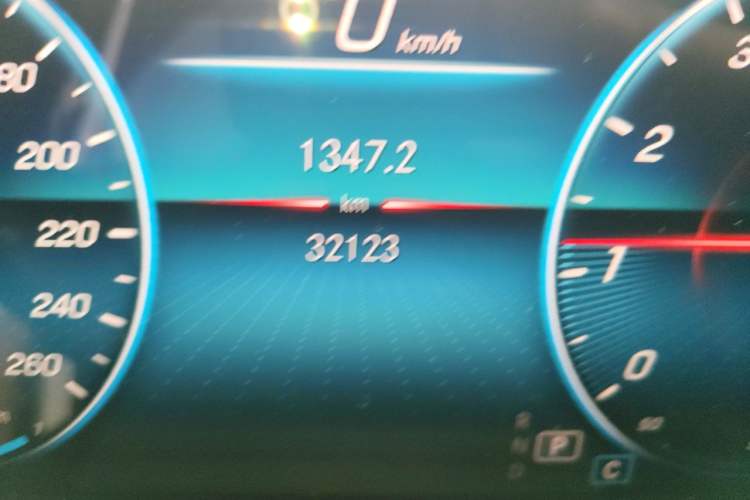 Used Mercedes-Benz GLA 2020 GLA 200 Odometer Close Up