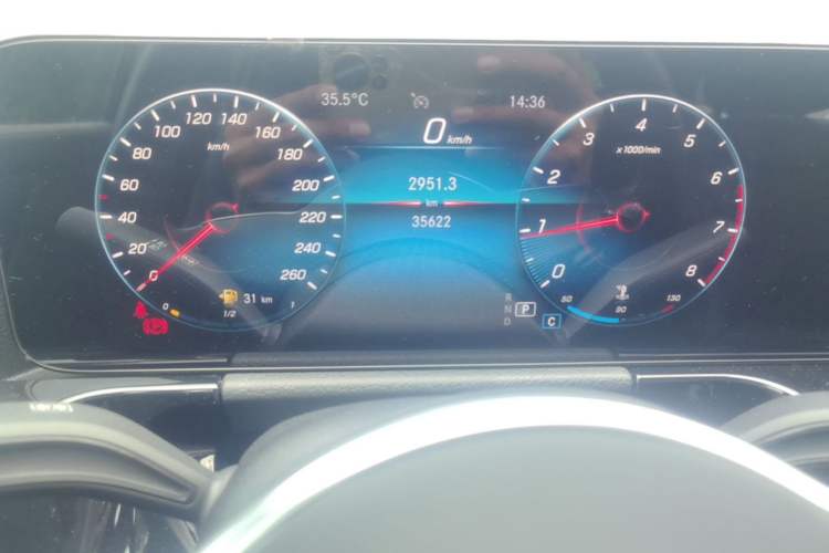 Used Mercedes-Benz GLA 2020 GLA 200 Odometer Close Up