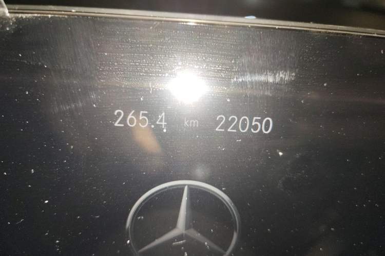Used Mercedes-Benz GLA 2020 GLA 200 Odometer Close Up