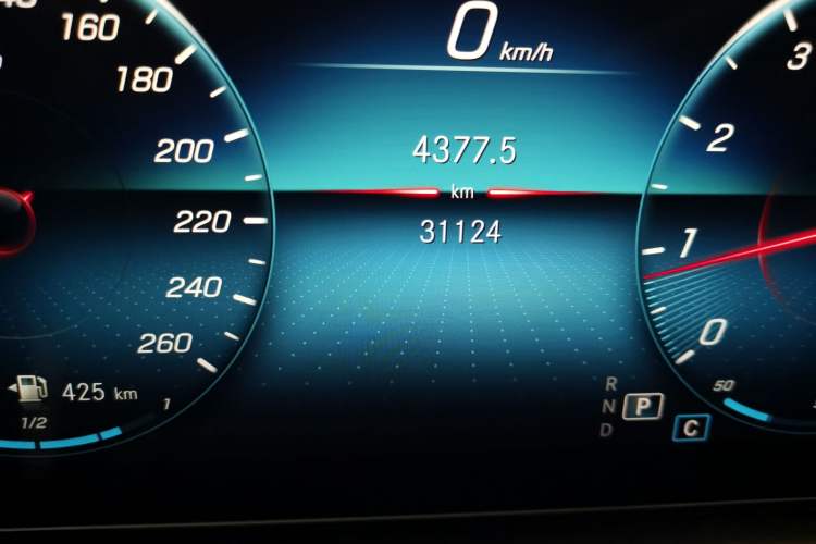 Used Mercedes-Benz GLA 2020 GLA 200 Odometer Close Up