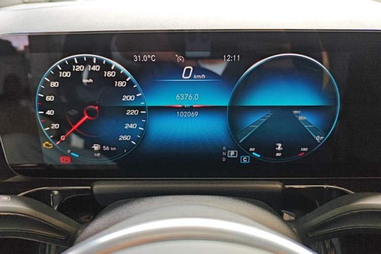 Used Mercedes-Benz GLA 2020 GLA 180 Odometer Close Up
