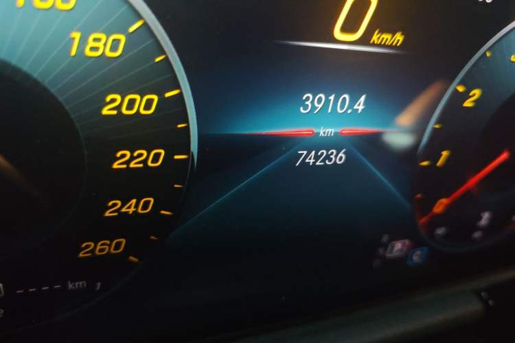 Used Mercedes-Benz GLA 2020 GLA 200 Odometer Close Up