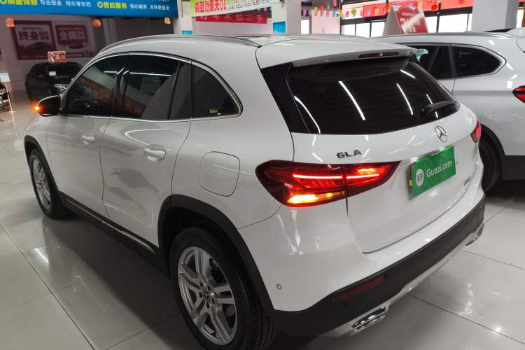 Used Mercedes-Benz GLA 2020 GLA 180 Rear Left 45 Deg