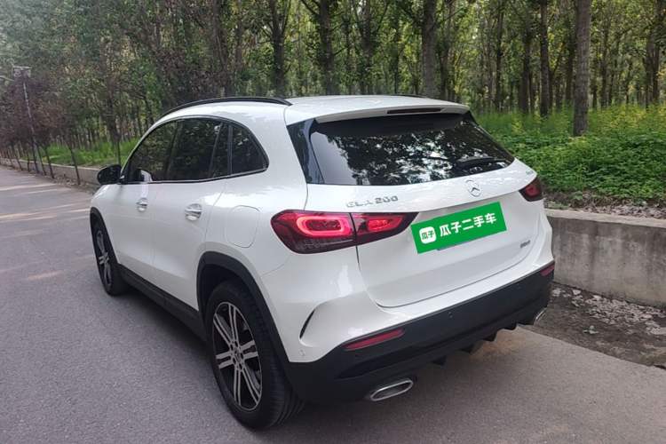 Used Mercedes-Benz GLA 2020 GLA 200 4MATIC Rear Left 45 Deg