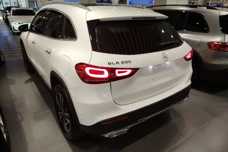Used Mercedes-Benz GLA 2020 GLA 200 Rear Left 45 Deg