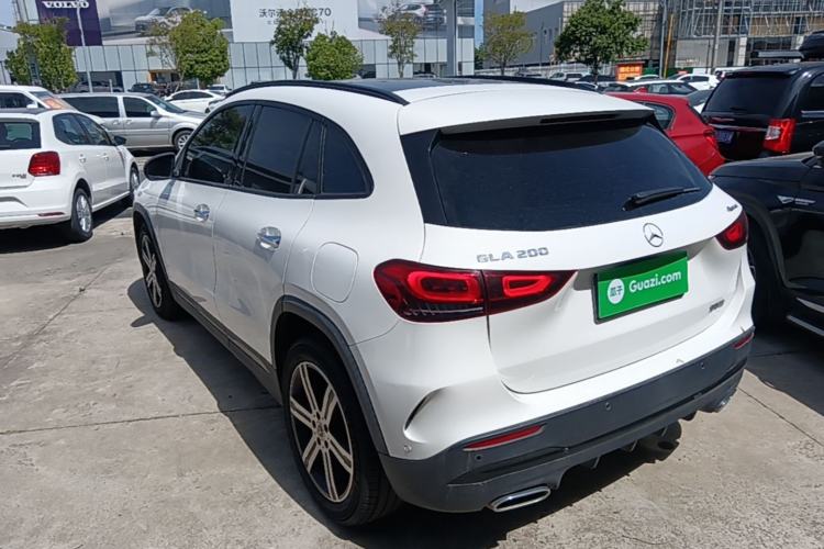 Used Mercedes-Benz GLA 2020 GLA 200 4MATIC Rear Left 45 Deg