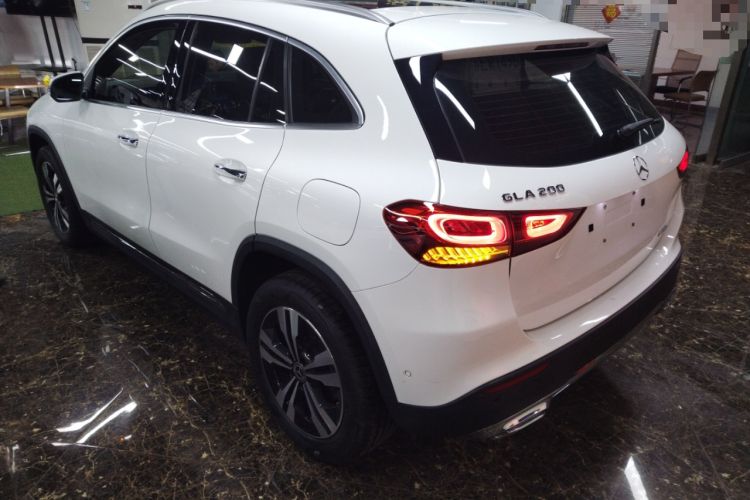 Used Mercedes-Benz GLA 2020 GLA 200 Rear Left 45 Deg