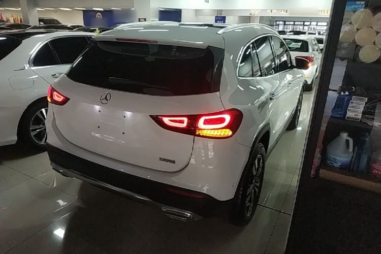 Used Mercedes-Benz GLA 2020 GLA 200 Rear Right 45 Deg