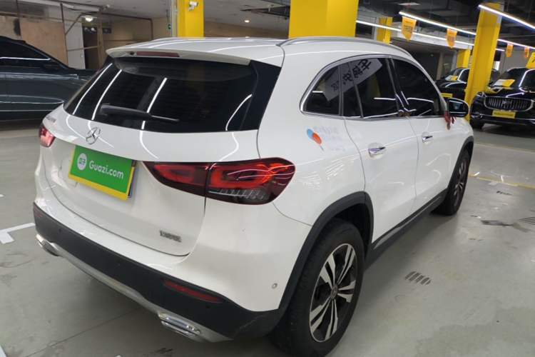 Used Mercedes-Benz GLA 2020 GLA 200 Rear Right 45 Deg