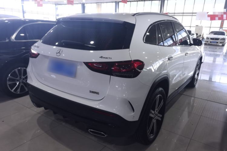 Used Mercedes-Benz GLA 2020 GLA 200 4MATIC Rear Right 45 Deg