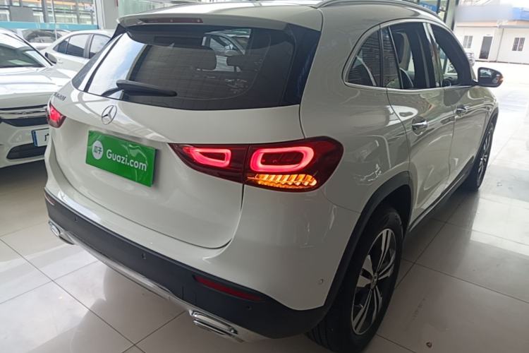 Used Mercedes-Benz GLA 2020 GLA 200 Rear Right 45 Deg
