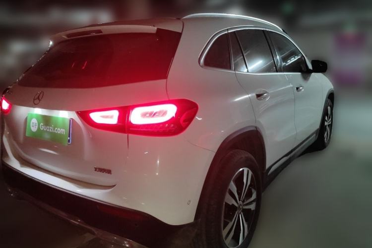 Used Mercedes-Benz GLA 2020 GLA 200 Rear Right 45 Deg